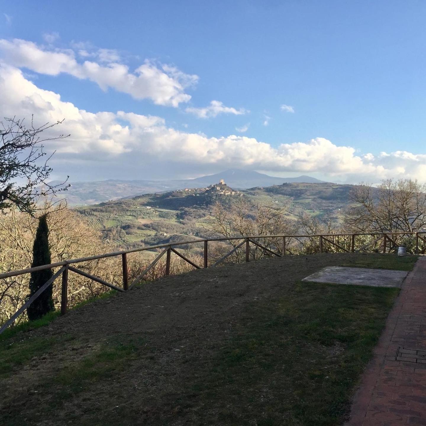 Agriturismo Le Querciole In Val D'Orcia Баньо-Виньони Экстерьер фото