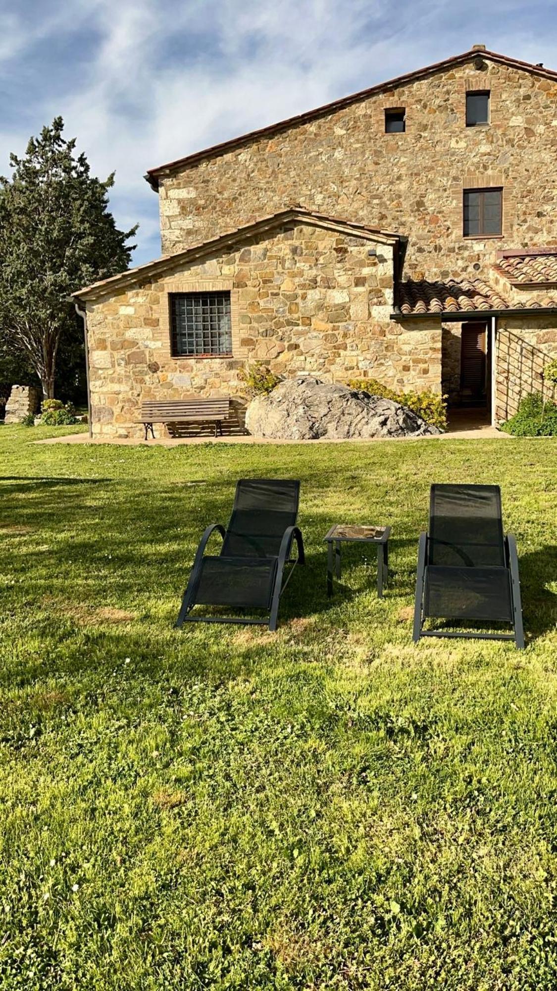 Agriturismo Le Querciole In Val D'Orcia Баньо-Виньони Экстерьер фото